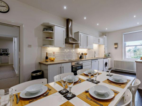 4 Bed in Malvern 57335